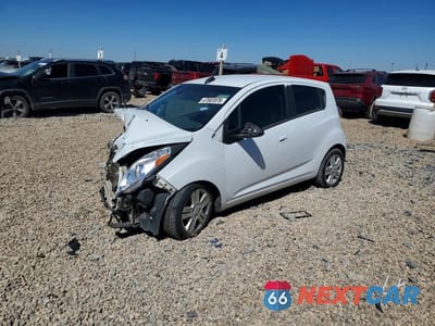 2015 CHEVROLET SPARK 1LT KL8CD6S96FC749224 - główne zdjęcie licytacji z USA - miniatura