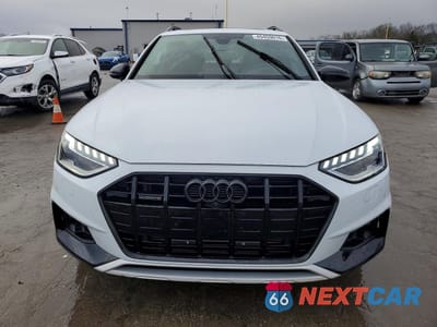 Piąte zdjęcie samochodu w środku: 2023 AUDI A4 ALLROAD PRESTIGE VIN:WA19ABF48PA071097 - miniatura