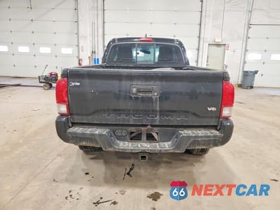 Zdjęcie 6 z 11 samochodu: 2016 TOYOTA TACOMA TRD SPORT VIN:5TFSZ5AN8GX005065 - miniatura