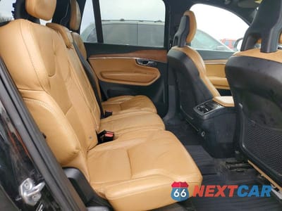 Zdjęcie 11 z 12 samochodu: 2018 VOLVO XC90 T6 VIN:YV4A22PLXJ1215940 - miniatura