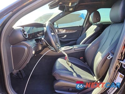 Zdjęcie 7 z 11 samochodu: 2022 MERCEDES-BENZ E 350 VIN:W1KZF8DB2NB083951 - miniatura