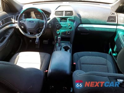 Zdjęcie 8 z 12 samochodu: 2017 FORD EXPLORER XLT VIN:1FM5K8D81HGB29278 - miniatura