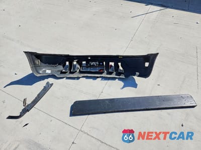 Zdjęcie 12 z 12 samochodu: 2011 CHEVROLET SILVERADO C1500 VIN:1GCNCPEX5BZ175869 - miniatura