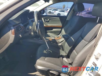 Zdjęcie 7 z 11 samochodu: 2009 BMW 328 I SULEV VIN:WBAPH57519NM33815 - miniatura