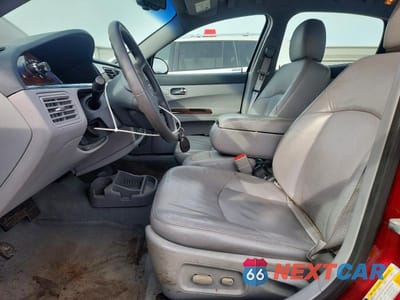 Zdjęcie 7 z 11 samochodu: 2007 BUICK LACROSSE CXL VIN:2G4WD582X71201027 - miniatura