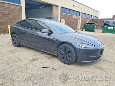 Czwarte zdjęcie samochodu z boku: 2024 TESLA MODEL 3 VIN:5YJ3E1EB8RF754390 - miniatura