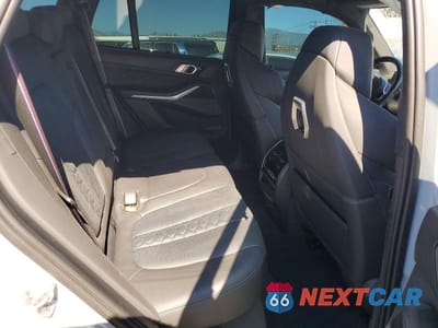 Zdjęcie 11 z 13 samochodu: 2024 BMW X5 M COMPETITION VIN:5YM13ET08R9T70651 - miniatura