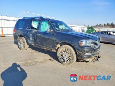 Czwarte zdjęcie samochodu z boku: 2015 LINCOLN NAVIGATOR VIN:5LMJJ2JT3FEJ09384 - miniatura