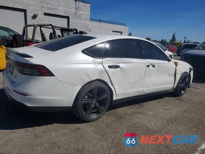 Trzecie zdjęcie samochodu z tyłu: 2025 HONDA ACCORD HYBRID SPORT-L VIN:1HGCY2F73SA067308 - miniatura