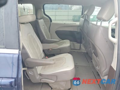 Zdjęcie 11 z 13 samochodu: 2019 CHRYSLER PACIFICA TOURING L VIN:2C4RC1BG2KR666171 - miniatura