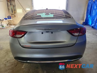 Zdjęcie 6 z 12 samochodu: 2015 CHRYSLER 200 LIMITED VIN:1C3CCCAB2FN660059 - miniatura