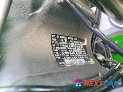 Zdjęcie 9 z 9 samochodu: 2025 KAWASAKI ZX636 K VIN:JKBZXJJ18SA018314 - miniatura