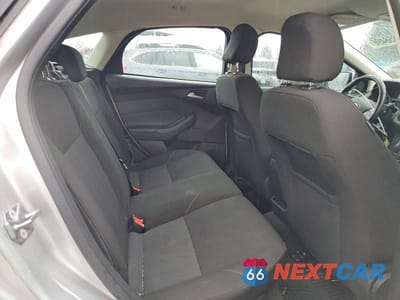 Zdjęcie 11 z 13 samochodu: 2015 FORD FOCUS SE VIN:1FADP3K28FL241850 - miniatura