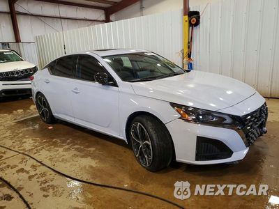 Czwarte zdjęcie samochodu z boku: 2025 NISSAN ALTIMA 2.5 SR VIN:1N4BL4CV0SN346740 - miniatura