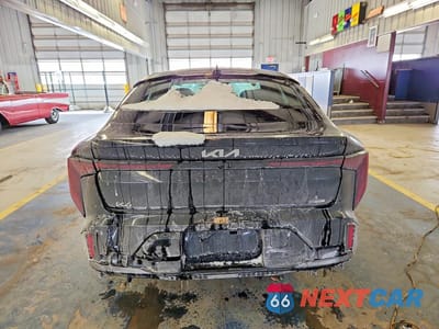 Zdjęcie 6 z 12 samochodu: 2025 KIA K4 GT-LINE VIN:3KPFW4DE0SE038733 - miniatura