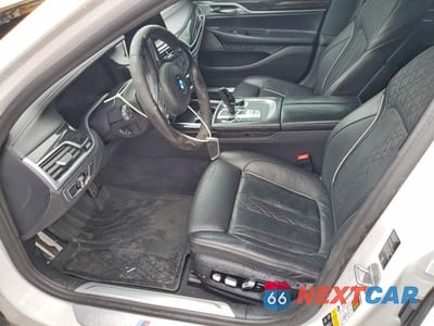 Zdjęcie 7 z 12 samochodu: 2022 BMW 750 XI VIN:WBA7U2C01NCH00982 - miniatura