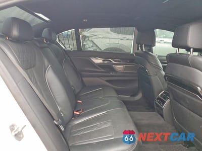 Zdjęcie 10 z 12 samochodu: 2022 BMW 750 XI VIN:WBA7U2C01NCH00982 - miniatura