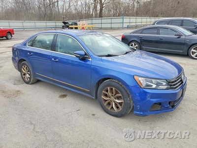 Czwarte zdjęcie samochodu z boku: 2017 VOLKSWAGEN PASSAT S VIN:1VWAT7A30HC056878 - miniatura