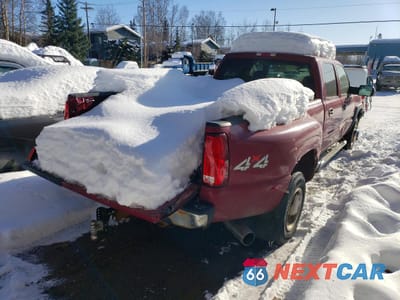 Trzecie zdjęcie samochodu z tyłu: 2004 CHEVROLET SILVERADO K3500 VIN:1GCJK33294F201864 - miniatura