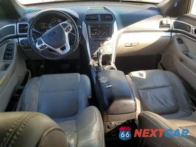 Zdjęcie 8 z 13 samochodu: 2012 FORD EXPLORER XLT VIN:1FMHK7D9XCGA03476 - miniatura