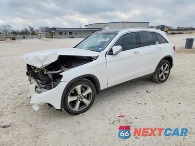 2017 MERCEDES-BENZ GLC 300 WDC0G4JB2HV010119 - główne zdjęcie licytacji z USA - miniatura