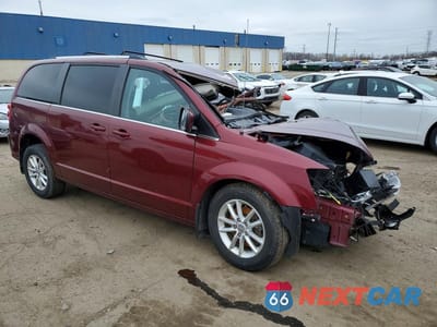 Czwarte zdjęcie samochodu z boku: 2018 DODGE GRAND CARAVAN SXT VIN:2C4RDGCG7JR178752 - miniatura
