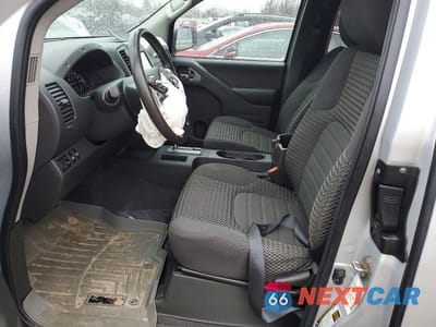 Zdjęcie 7 z 11 samochodu: 2019 NISSAN FRONTIER SV V6 VIN:1N6AD0CW4KN743644 - miniatura