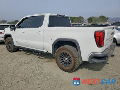 Drugie zdjęcie samochodu z przodu: 2021 GMC SIERRA K1500 AT4 VIN:1GTU9EET5MZ381630 - miniatura