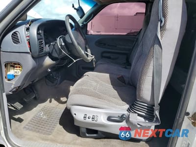 Zdjęcie 7 z 13 samochodu: 1998 DODGE RAM 2500 VIN:1B7KC2362WJ196327 - miniatura