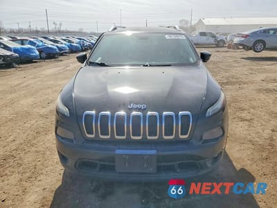 Piąte zdjęcie samochodu w środku: 2014 JEEP CHEROKEE LATITUDE VIN:1C4PJLCS7EW221836 - miniatura