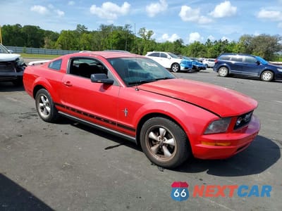 Czwarte zdjęcie samochodu z boku: 2007 FORD MUSTANG VIN:1ZVFT80N975270429 - miniatura