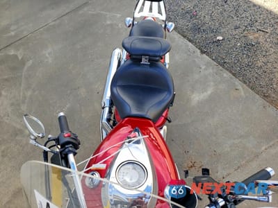 Piąte zdjęcie samochodu w środku: 2010 YAMAHA XVS950 A VIN:JYAVN01E1AA010478 - miniatura