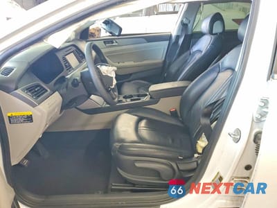 Zdjęcie 7 z 12 samochodu: 2017 HYUNDAI SONATA HYBRID SE VIN:KMHE24L18HA058080 - miniatura