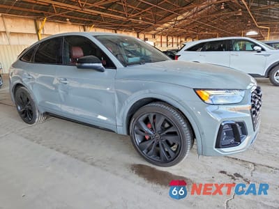 Czwarte zdjęcie samochodu z boku: 2021 AUDI SQ5 SPORTBACK PRESTIGE VIN:WA134AFY8M2096369 - miniatura