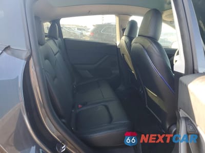 Zdjęcie 11 z 14 samochodu: 2021 TESLA MODEL Y VIN:5YJYGDEE7MF225307 - miniatura