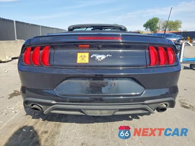 Zdjęcie 6 z 12 samochodu: 2021 FORD MUSTANG VIN:1FATP8UH2M5111509 - miniatura