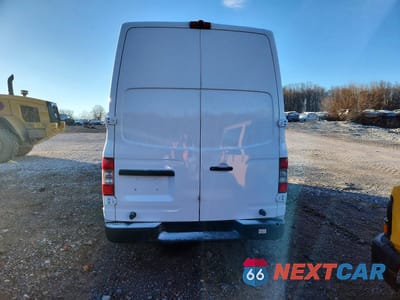 Zdjęcie 6 z 13 samochodu: 2014 NISSAN NV 2500 UTILITY / SERVICE VAN VIN:1N6BF0LX0EN106780 - miniatura