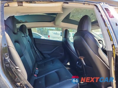 Zdjęcie 10 z 12 samochodu: 2021 TESLA MODEL 3 VIN:5YJ3E1EB9MF028238 - miniatura