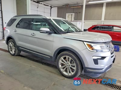 Czwarte zdjęcie samochodu z boku: 2018 FORD EXPLORER LIMITED VIN:1FM5K8F83JGA69507 - miniatura