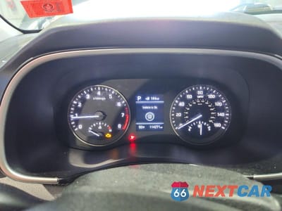 Zdjęcie 9 z 14 samochodu: 2019 HYUNDAI TUCSON VALUE VIN:KM8J3CA4XKU882140 - miniatura