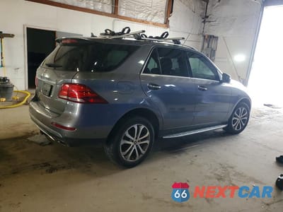 Trzecie zdjęcie samochodu z tyłu: 2019 MERCEDES-BENZ GLE 400 4MATIC VIN:4JGDA5GB3KB217189 - miniatura
