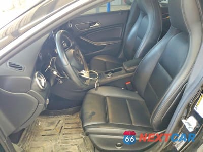 Zdjęcie 7 z 12 samochodu: 2016 MERCEDES-BENZ CLA 250 4MATIC VIN:WDDSJ4GB4GN297099 - miniatura