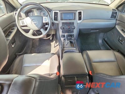 Zdjęcie 8 z 12 samochodu: 2010 JEEP GRAND CHEROKEE LAREDO VIN:1J4PR4GK4AC103791 - miniatura