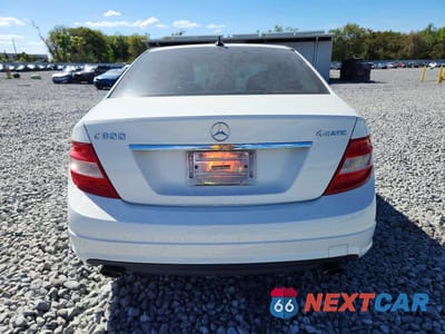 Zdjęcie 6 z 11 samochodu: 2010 MERCEDES-BENZ C 300 4MATIC VIN:WDDGF8BB4AR099838 - miniatura