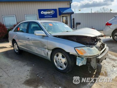 Czwarte zdjęcie samochodu z boku: 2004 TOYOTA AVALON XLS VIN:4T1BF28B74U352897 - miniatura