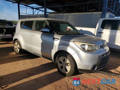 Czwarte zdjęcie samochodu z boku: 2016 KIA SOUL BASE VIN:KNDJN2A26G7872122 - miniatura