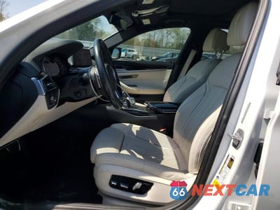 Zdjęcie 7 z 11 samochodu: 2019 BMW 530 I VIN:WBAJA5C56KG900947 - miniatura