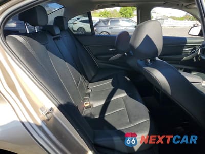 Zdjęcie 10 z 12 samochodu: 2015 BMW 320 I VIN:WBA3B1C58FK136083 - miniatura