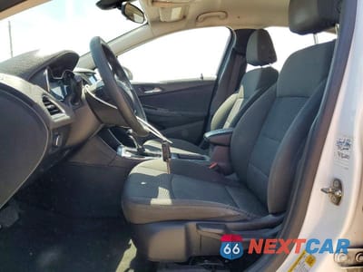 Zdjęcie 7 z 12 samochodu: 2017 CHEVROLET CRUZE LT VIN:1G1BE5SM7H7226443 - miniatura