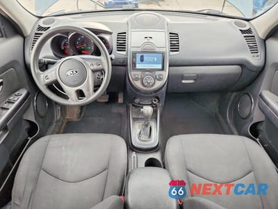 Zdjęcie 8 z 12 samochodu: 2011 KIA SOUL + VIN:KNDJT2A2XB7260987 - miniatura